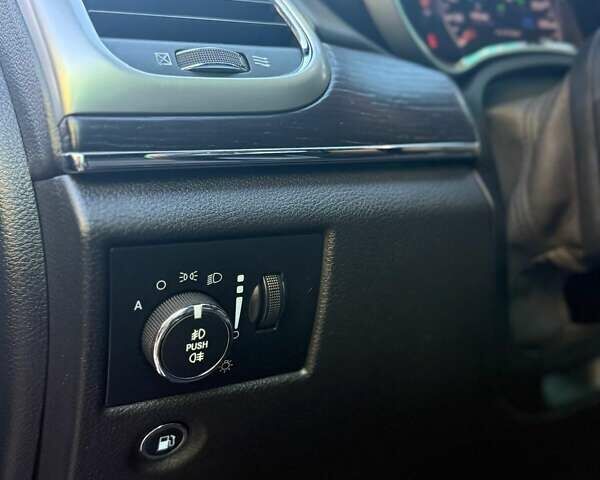 Чорний Джип Grand Cherokee, об'ємом двигуна 2.99 л та пробігом 330 тис. км за 19700 $, фото 23 на Automoto.ua