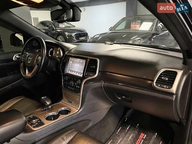 Черный Джип Гранд Чероки, объемом двигателя 3 л и пробегом 183 тыс. км за 18700 $, фото 43 на Automoto.ua