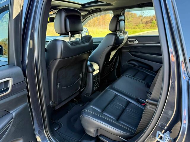 Черный Джип Гранд Чероки, объемом двигателя 3.6 л и пробегом 88 тыс. км за 9000 $, фото 12 на Automoto.ua