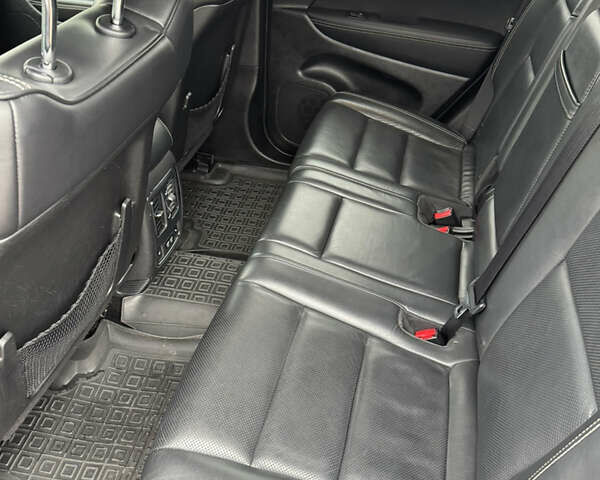 Черный Джип Гранд Чероки, объемом двигателя 2.99 л и пробегом 207 тыс. км за 20900 $, фото 14 на Automoto.ua