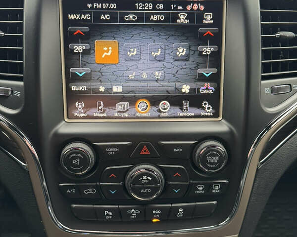 Черный Джип Гранд Чероки, объемом двигателя 2.99 л и пробегом 207 тыс. км за 19999 $, фото 25 на Automoto.ua