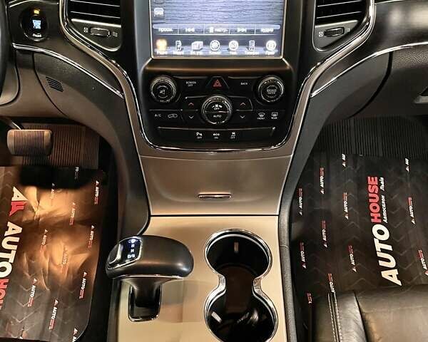 Черный Джип Гранд Чероки, объемом двигателя 3 л и пробегом 183 тыс. км за 18700 $, фото 57 на Automoto.ua