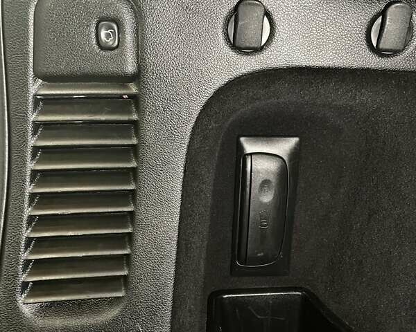 Черный Джип Гранд Чероки, объемом двигателя 3 л и пробегом 183 тыс. км за 18700 $, фото 19 на Automoto.ua