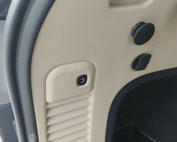 Черный Джип Гранд Чероки, объемом двигателя 3.6 л и пробегом 160 тыс. км за 17500 $, фото 6 на Automoto.ua