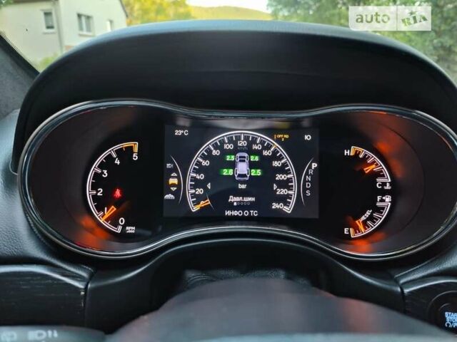 Чорний Джип Grand Cherokee, об'ємом двигуна 3 л та пробігом 138 тис. км за 28800 $, фото 21 на Automoto.ua