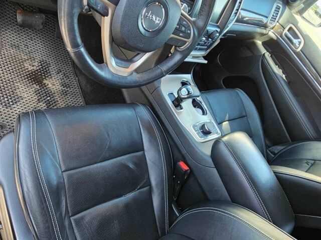 Черный Джип Гранд Чероки, объемом двигателя 5.7 л и пробегом 180 тыс. км за 22500 $, фото 8 на Automoto.ua