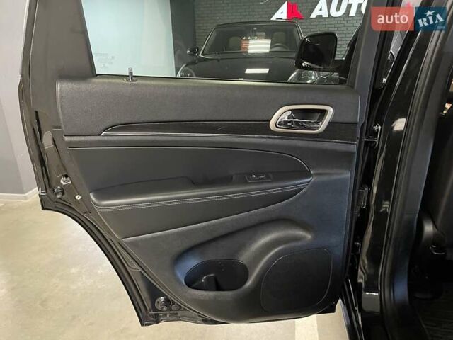 Черный Джип Гранд Чероки, объемом двигателя 3 л и пробегом 183 тыс. км за 18700 $, фото 33 на Automoto.ua