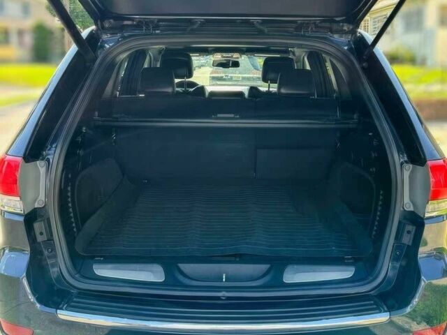Чорний Джип Grand Cherokee, об'ємом двигуна 0 л та пробігом 116 тис. км за 4200 $, фото 6 на Automoto.ua
