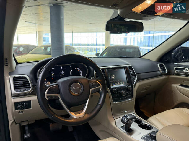 Джип Grand Cherokee 2015 у Одесі на Automoto.ua Чорний Джип Grand Cherokee, об'ємом двигуна 3.6 л та пробігом 199 тис. км за 19900 $, фото 24 на Automoto.ua