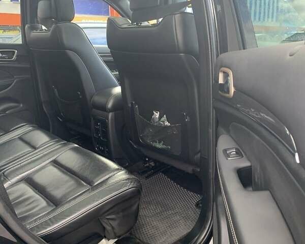 Черный Джип Гранд Чероки, объемом двигателя 3 л и пробегом 142 тыс. км за 20000 $, фото 5 на Automoto.ua