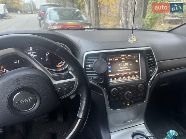 Черный Джип Гранд Чероки, объемом двигателя 2.99 л и пробегом 147 тыс. км за 29500 $, фото 15 на Automoto.ua