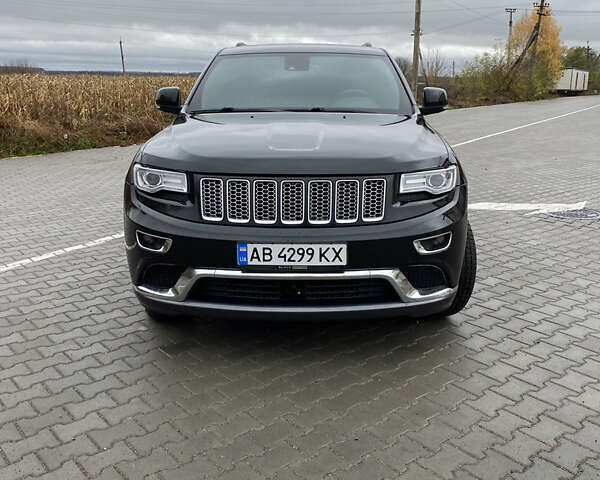 Черный Джип Гранд Чероки, объемом двигателя 2.99 л и пробегом 220 тыс. км за 21900 $, фото 3 на Automoto.ua