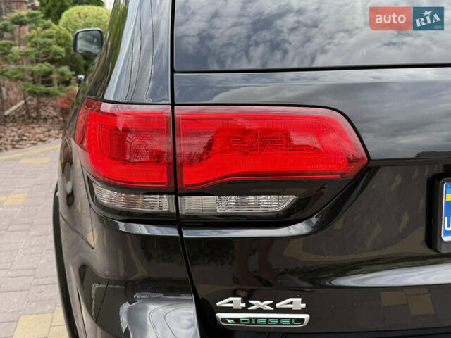 Чорний Джип Grand Cherokee, об'ємом двигуна 2.99 л та пробігом 199 тис. км за 21683 $, фото 72 на Automoto.ua
