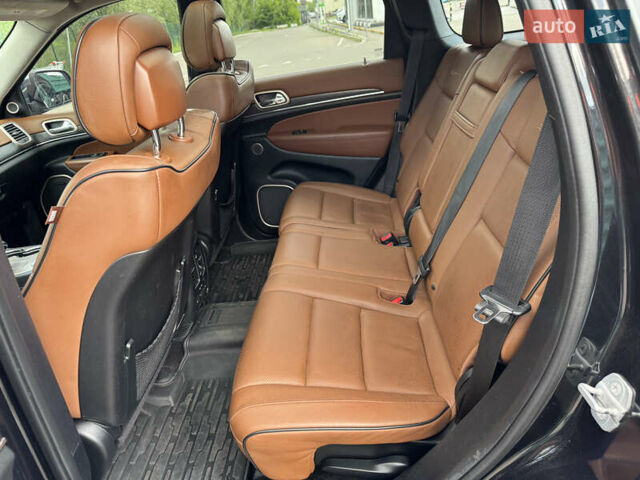 Чорний Джип Grand Cherokee, об'ємом двигуна 2.99 л та пробігом 275 тис. км за 20499 $, фото 54 на Automoto.ua