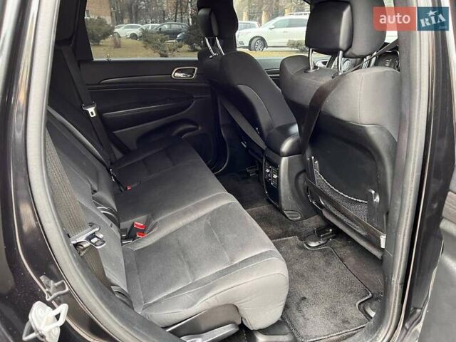 Чорний Джип Grand Cherokee, об'ємом двигуна 3.6 л та пробігом 155 тис. км за 18500 $, фото 2 на Automoto.ua