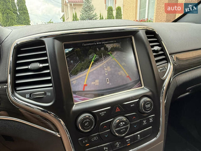 Чорний Джип Grand Cherokee, об'ємом двигуна 2.99 л та пробігом 199 тис. км за 21683 $, фото 49 на Automoto.ua