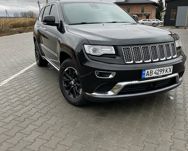 Черный Джип Гранд Чероки, объемом двигателя 2.99 л и пробегом 220 тыс. км за 21900 $, фото 4 на Automoto.ua