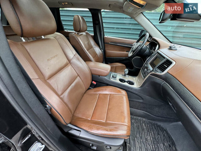 Чорний Джип Grand Cherokee, об'ємом двигуна 2.99 л та пробігом 275 тис. км за 20499 $, фото 69 на Automoto.ua