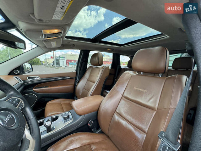 Чорний Джип Grand Cherokee, об'ємом двигуна 2.99 л та пробігом 275 тис. км за 20499 $, фото 42 на Automoto.ua