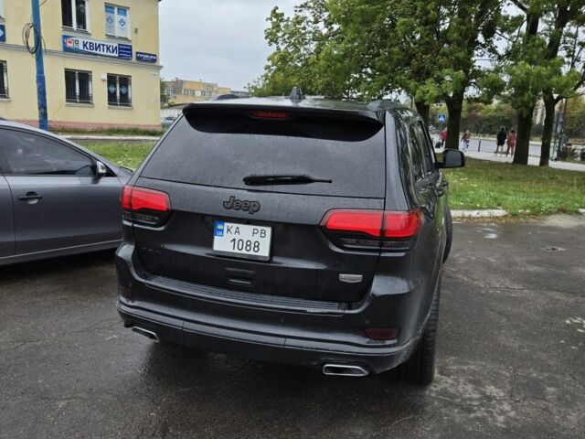 Чорний Джип Grand Cherokee, об'ємом двигуна 5.7 л та пробігом 190 тис. км за 716 $, фото 2 на Automoto.ua