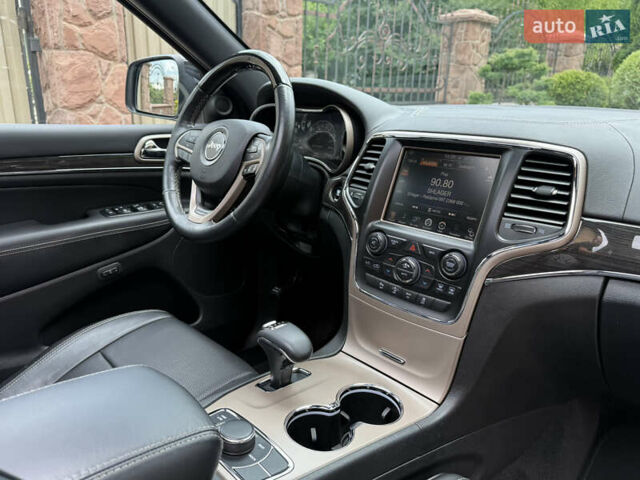 Чорний Джип Grand Cherokee, об'ємом двигуна 2.99 л та пробігом 199 тис. км за 21683 $, фото 93 на Automoto.ua