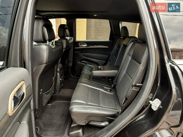 Чорний Джип Grand Cherokee, об'ємом двигуна 2.99 л та пробігом 199 тис. км за 21683 $, фото 64 на Automoto.ua