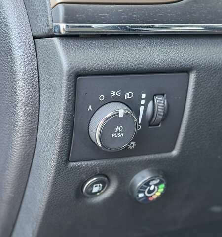 Черный Джип Гранд Чероки, объемом двигателя 3.6 л и пробегом 165 тыс. км за 19000 $, фото 10 на Automoto.ua