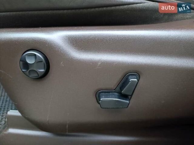 Черный Джип Гранд Чероки, объемом двигателя 3.6 л и пробегом 257 тыс. км за 14999 $, фото 32 на Automoto.ua