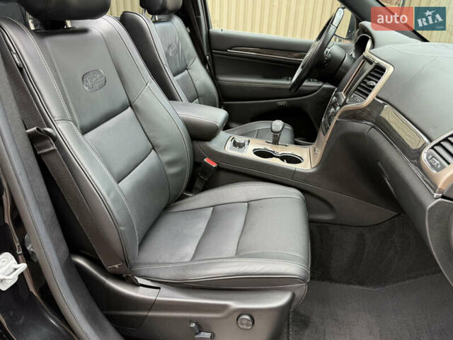 Чорний Джип Grand Cherokee, об'ємом двигуна 2.99 л та пробігом 199 тис. км за 21683 $, фото 94 на Automoto.ua