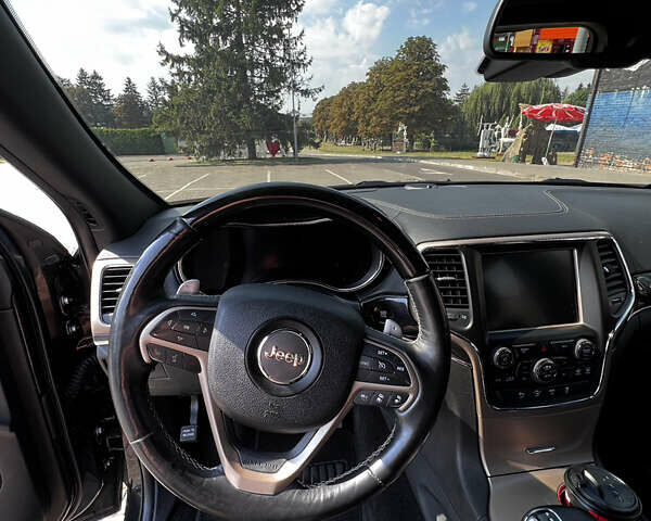 Чорний Джип Grand Cherokee, об'ємом двигуна 2.99 л та пробігом 220 тис. км за 15000 $, фото 18 на Automoto.ua