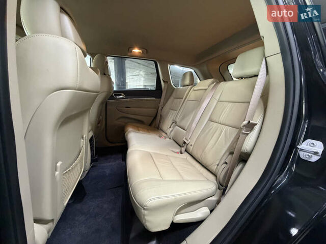 Джип Grand Cherokee 2015 у Одесі на Automoto.ua Чорний Джип Grand Cherokee, об'ємом двигуна 3.6 л та пробігом 199 тис. км за 19900 $, фото 21 на Automoto.ua