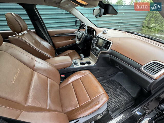 Чорний Джип Grand Cherokee, об'ємом двигуна 2.99 л та пробігом 275 тис. км за 20499 $, фото 70 на Automoto.ua