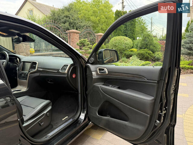 Чорний Джип Grand Cherokee, об'ємом двигуна 2.99 л та пробігом 199 тис. км за 21683 $, фото 87 на Automoto.ua