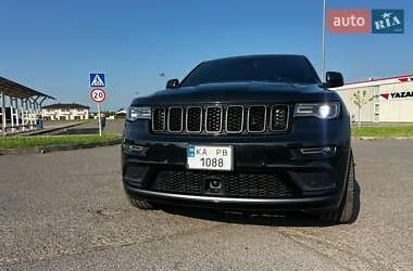 Чорний Джип Grand Cherokee, об'ємом двигуна 5.7 л та пробігом 190 тис. км за 716 $, фото 7 на Automoto.ua