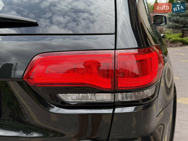 Чорний Джип Grand Cherokee, об'ємом двигуна 2.99 л та пробігом 199 тис. км за 21683 $, фото 74 на Automoto.ua