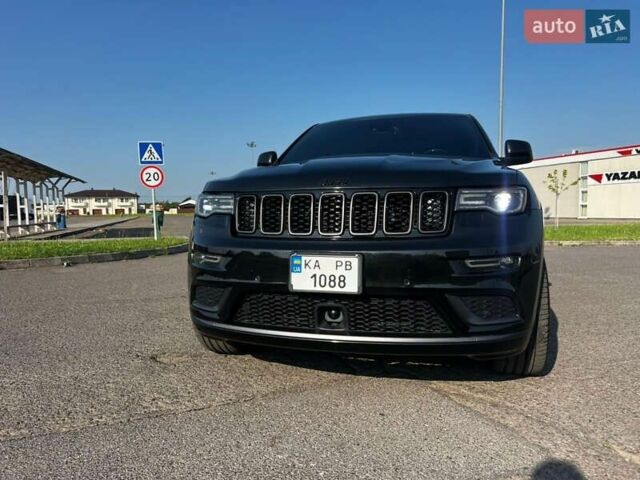 Чорний Джип Grand Cherokee, об'ємом двигуна 5.7 л та пробігом 190 тис. км за 716 $, фото 9 на Automoto.ua
