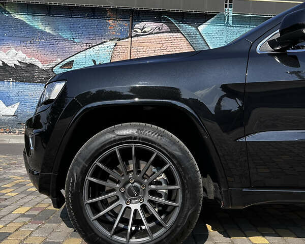 Чорний Джип Grand Cherokee, об'ємом двигуна 2.99 л та пробігом 220 тис. км за 15000 $, фото 3 на Automoto.ua