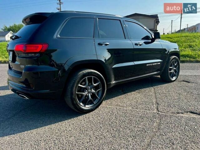 Чорний Джип Grand Cherokee, об'ємом двигуна 5.7 л та пробігом 190 тис. км за 716 $, фото 4 на Automoto.ua