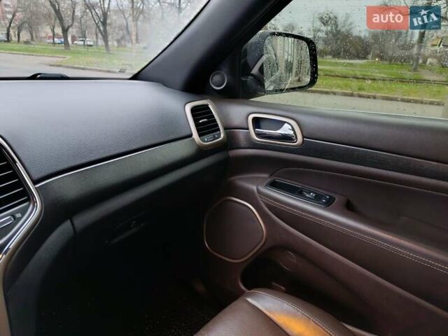 Черный Джип Гранд Чероки, объемом двигателя 3.6 л и пробегом 257 тыс. км за 14999 $, фото 40 на Automoto.ua