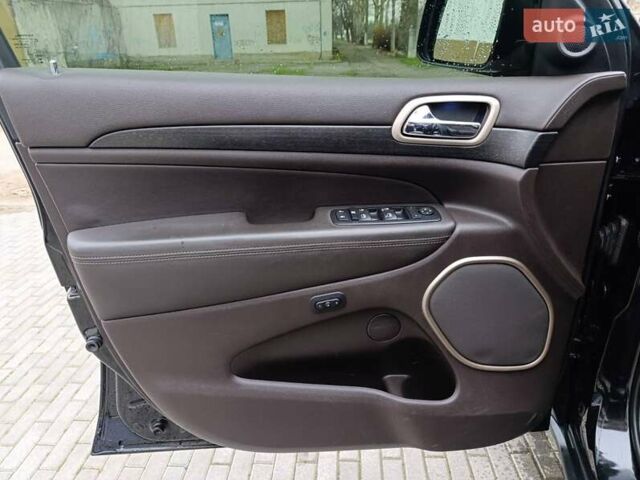 Черный Джип Гранд Чероки, объемом двигателя 3.6 л и пробегом 257 тыс. км за 14999 $, фото 30 на Automoto.ua