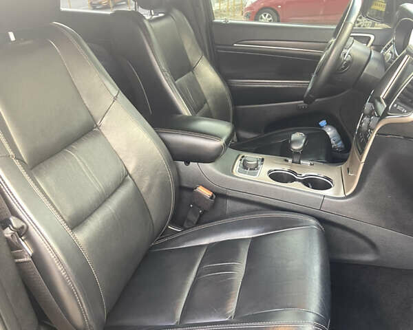 Чорний Джип Grand Cherokee, об'ємом двигуна 3.6 л та пробігом 135 тис. км за 24000 $, фото 10 на Automoto.ua
