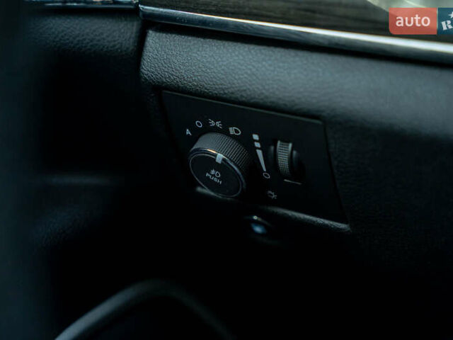 Джип Гранд Чероки 2016 в Черновцах на Automoto.ua Черный Джип Гранд Чероки, объемом двигателя 2.99 л и пробегом 89 тыс. км за 33500 $, фото 19 на Automoto.ua