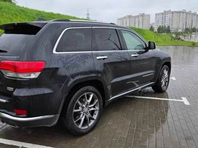 Джип Grand Cherokee 2016 у Києві на Automoto.ua Чорний Джип Grand Cherokee, об'ємом двигуна 3 л та пробігом 123 тис. км за 22903 $, фото 3 на Automoto.ua