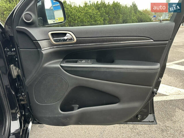 Черный Джип Гранд Чероки, объемом двигателя 3.6 л и пробегом 172 тыс. км за 22000 $, фото 24 на Automoto.ua