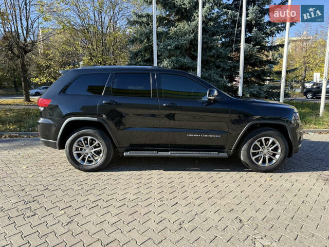 Джип Гранд Чероки 2016 в Киеве на Automoto.ua Черный Джип Гранд Чероки, объемом двигателя 3.6 л и пробегом 139 тыс. км за 23000 $, фото 16 на Automoto.ua