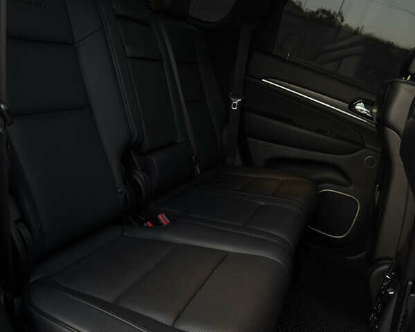Чорний Джип Grand Cherokee, об'ємом двигуна 3.6 л та пробігом 179 тис. км за 32000 $, фото 12 на Automoto.ua