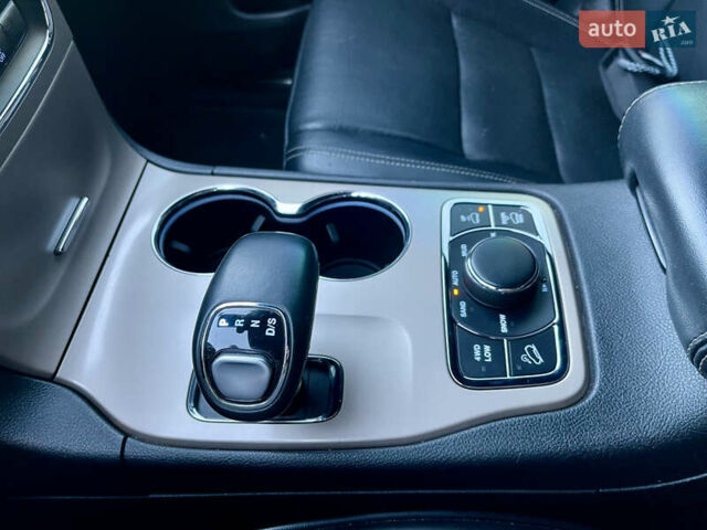 Черный Джип Гранд Чероки, объемом двигателя 2.99 л и пробегом 235 тыс. км за 23999 $, фото 56 на Automoto.ua