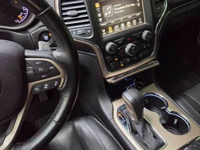 Джип Гранд Чероки 2016 в Киеве на Automoto.ua Черный Джип Гранд Чероки, объемом двигателя 3 л и пробегом 123 тыс. км за 22903 $, фото 5 на Automoto.ua