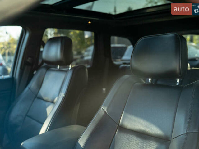 Джип Гранд Чероки 2016 в Черновцах на Automoto.ua Черный Джип Гранд Чероки, объемом двигателя 2.99 л и пробегом 89 тыс. км за 33500 $, фото 33 на Automoto.ua