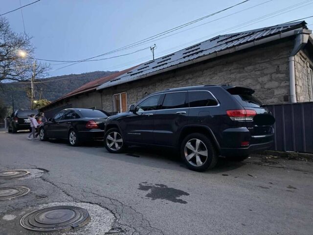 Джип Гранд Чероки 2016 в Николаеве на Automoto.ua Черный Джип Гранд Чероки, объемом двигателя 3.6 л и пробегом 159 тыс. км за 19600 $, фото 9 на Automoto.ua